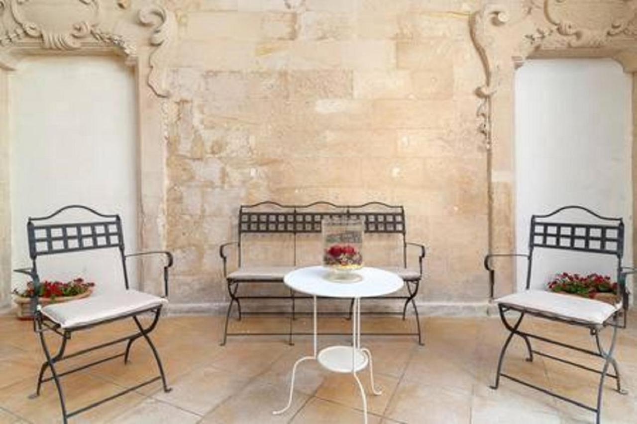 Villa Dimora Santangelo Lecce Exterior foto