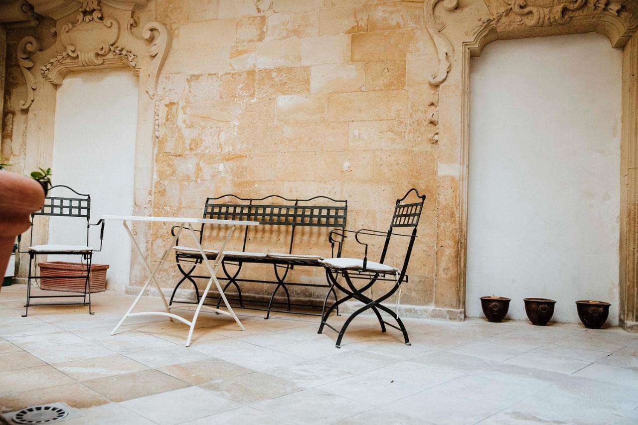 Villa Dimora Santangelo Lecce Exterior foto